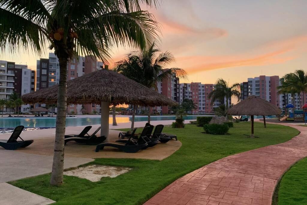 Dreams Lagoon By Andiani Travel Канкун Экстерьер фото